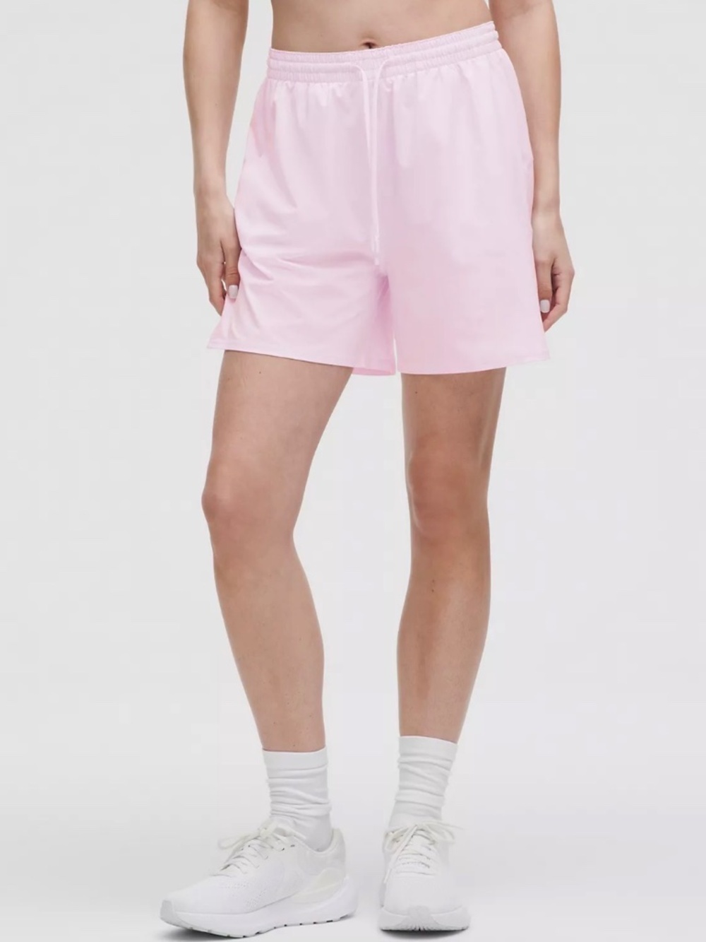 NWT Lululemon Pace Rival High-Rise Short 5"- 4 Kristin